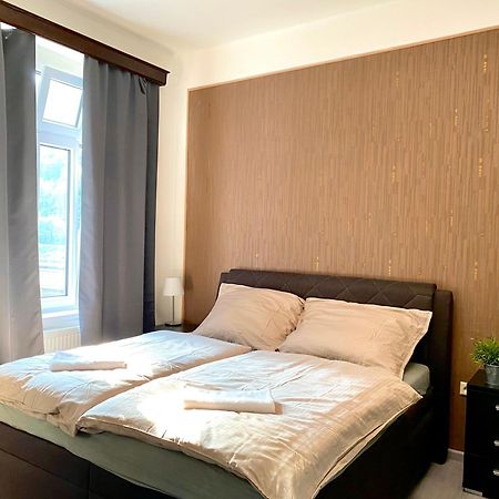 Hotel Labe Хренско Экстерьер фото