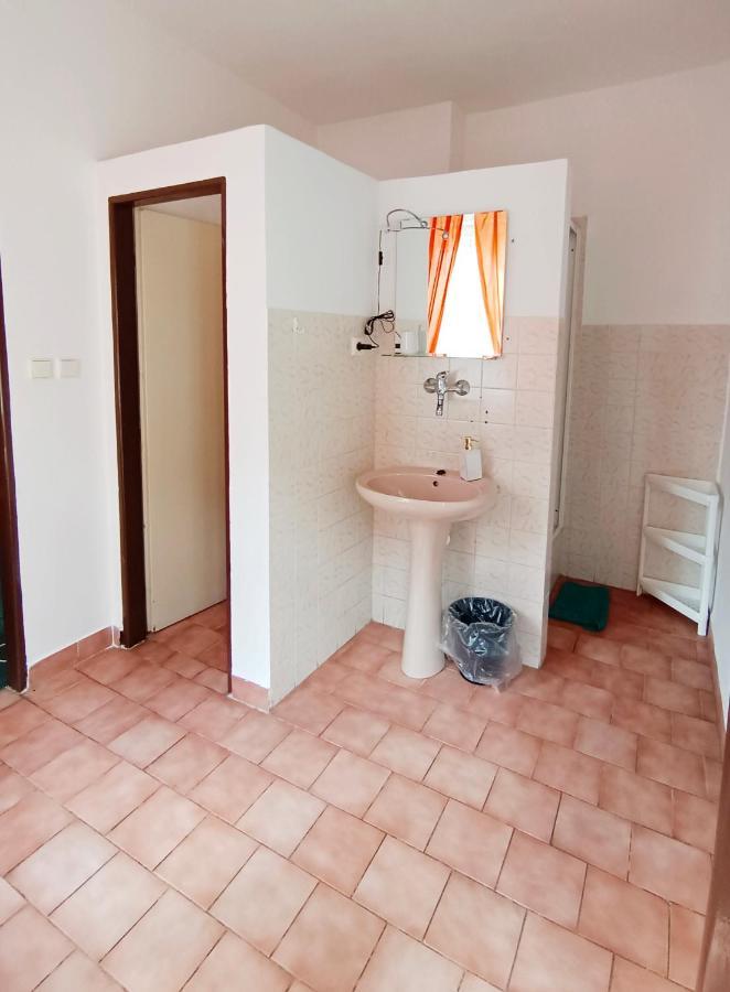 Hotel Labe Хренско Экстерьер фото
